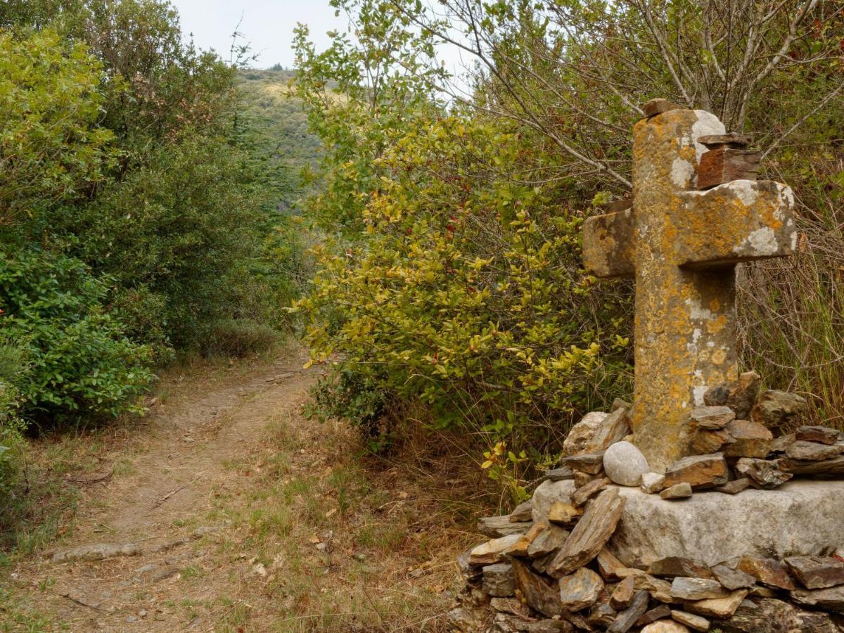 La Maison Du Voyageur Les Ilhes 外观 照片