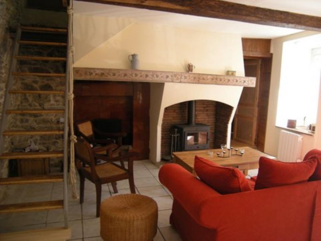 La Maison Du Voyageur Les Ilhes 外观 照片